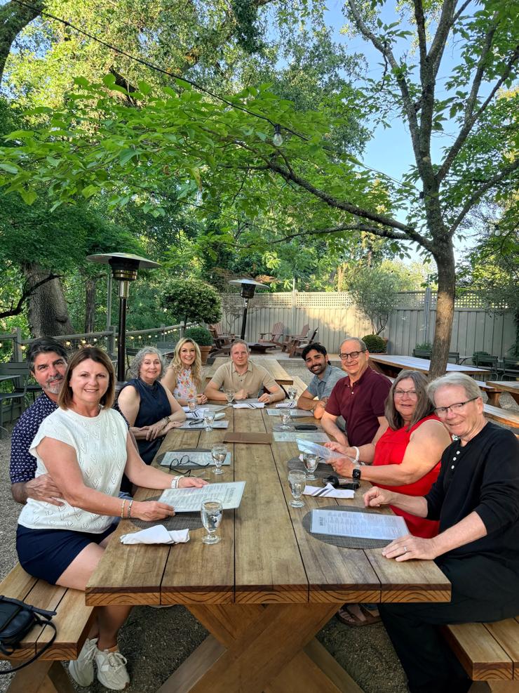 Dining alfresco in California's wine country.