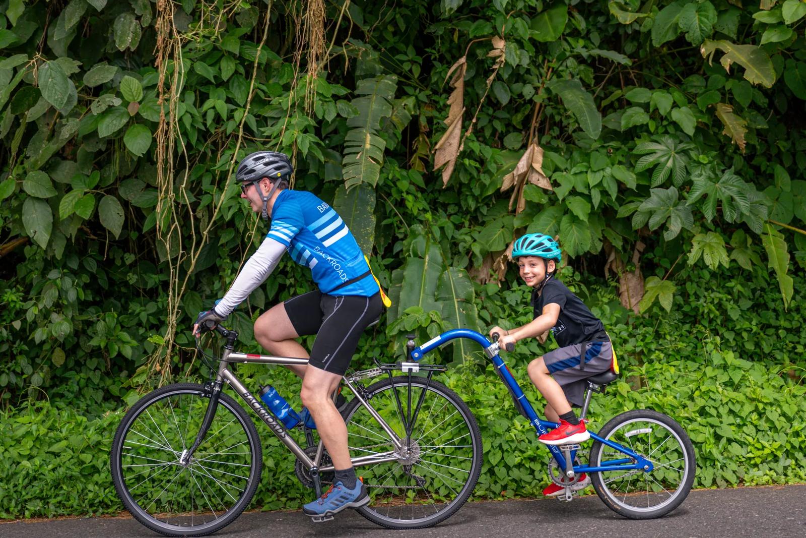 A kids trailercycle